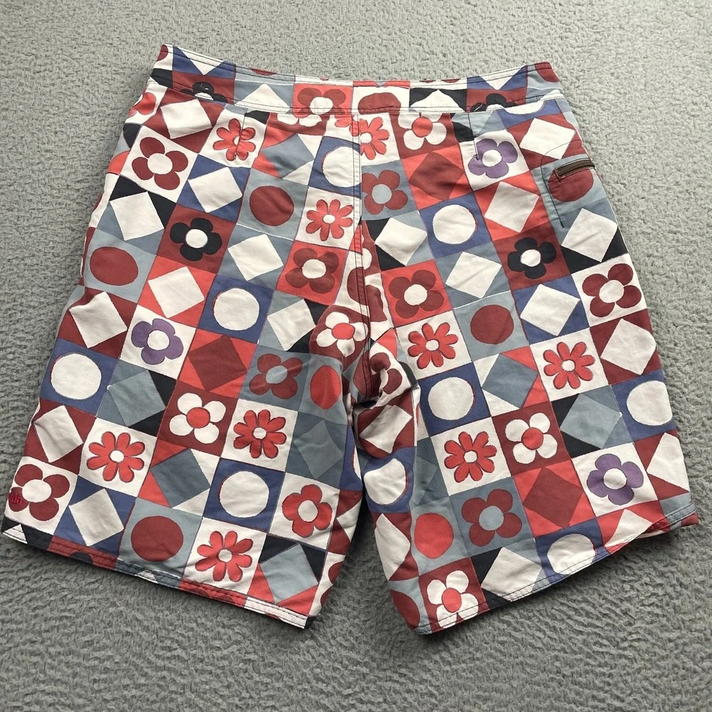 Patagonia Men's Wavefarer Board Shorts Trunks Size 34 Waist Retro Floral Y2K